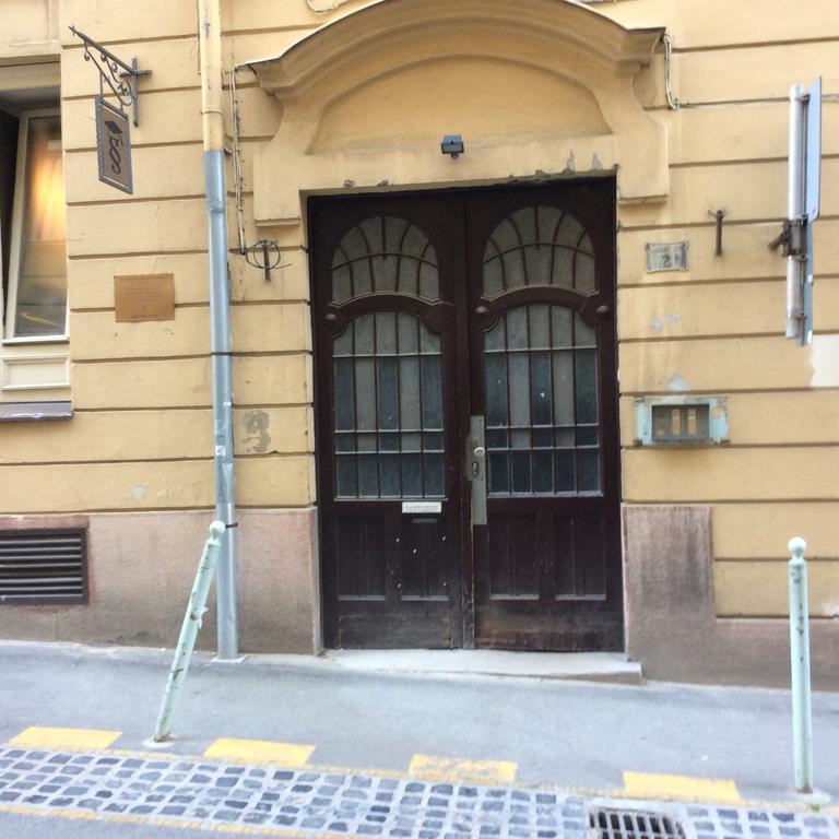 Szundi Szobak Pecs Luaran gambar